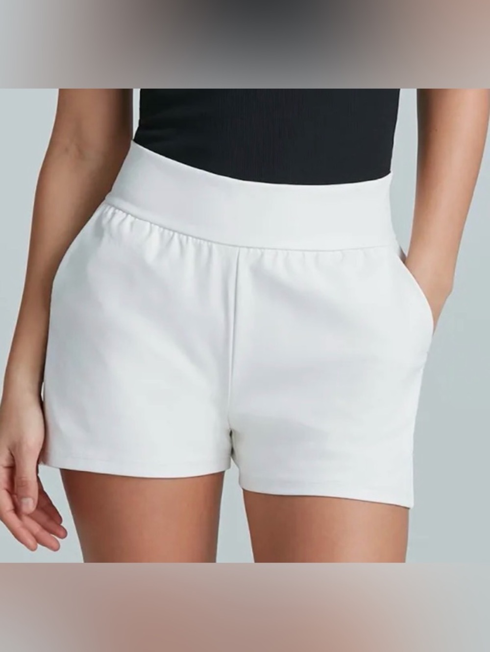 Commando Faux Leather Relaxed Shorts Women's High-Waist White Size Medium